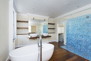 Photo 10- click for photo gallery